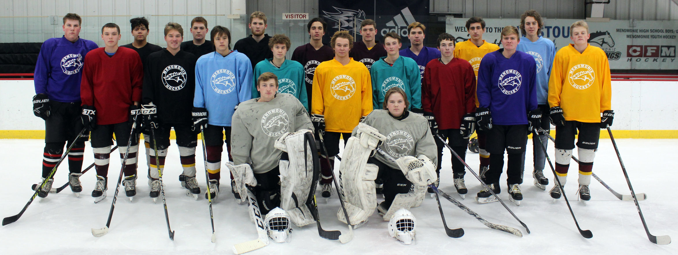 Menomonie boys hockey 2019-20 team photo